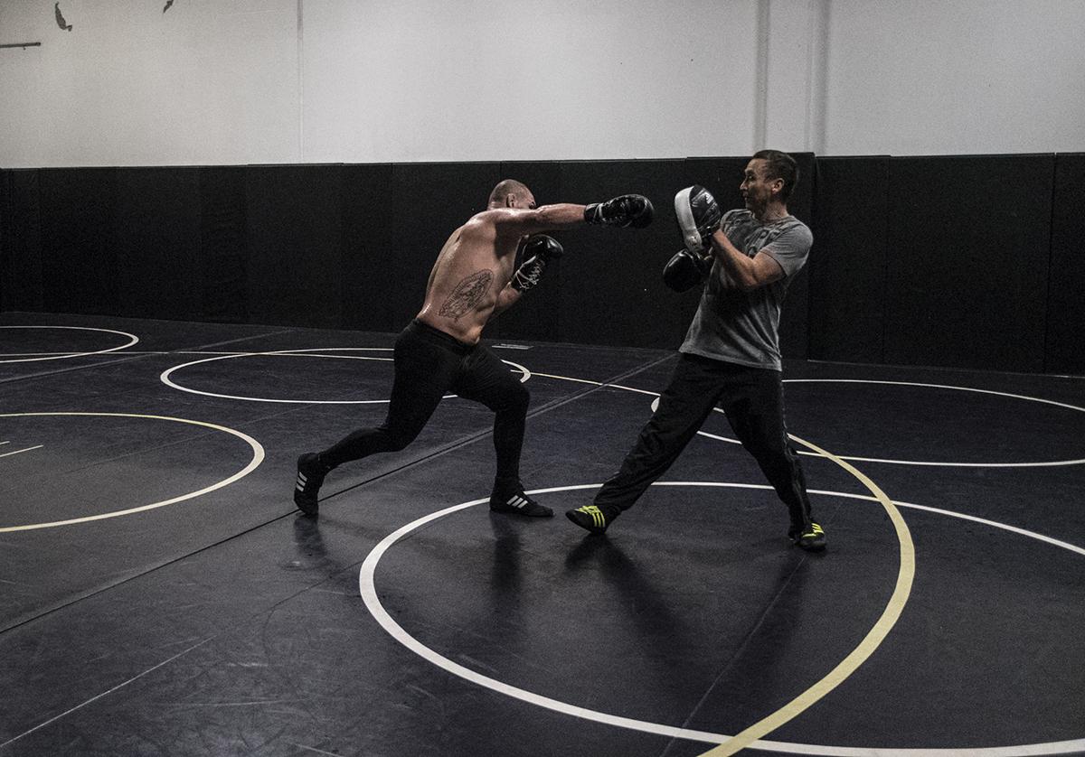22 Cain Velasquez UFC Phoenix Maryvale Gym workout