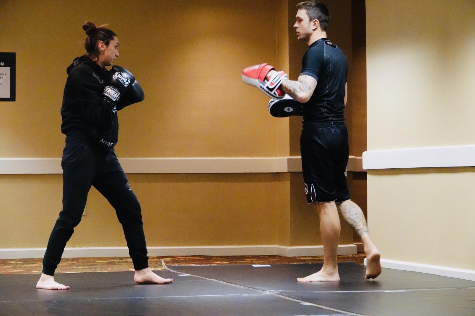 04 - Sabina Detras de camaras UFC Philadelphia
