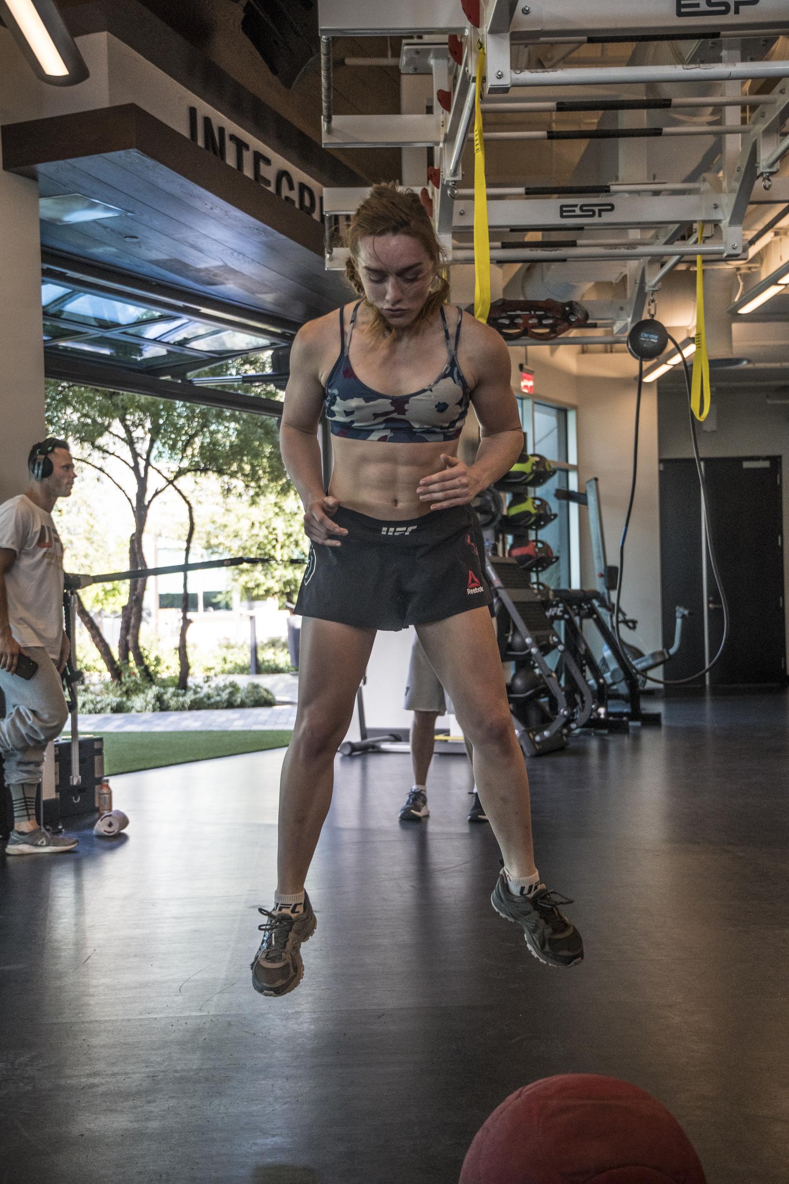 Aspen Ladd, Andrea Lee and Marion Reneau training at the UFC Performance Institute November 2019