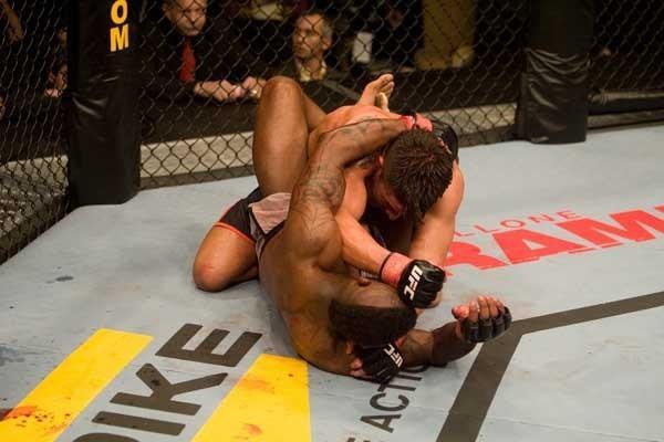 TUF Finale Koppenhaver vs Rollins