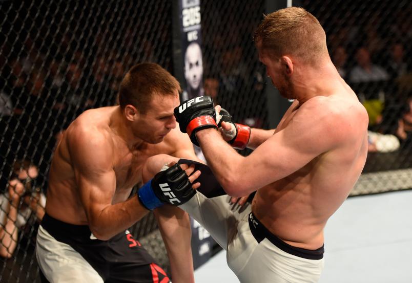 MANCHESTER, ENGLAND - OCTOBER 08: (R-L) Davey Grant of England knees Damian Stasiak of Poland in their bantamweight bout during the UFC 204 Fight Night on October 8, 2016 in Manchester, England. (Photo by Josh Hedges/Zuffa LLC)