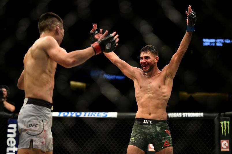 DENVER, CO - NOVEMBER 10: (R-L) Yair Rodriguez of Mexico and Chan Sung Jung of South Korea react in the fifth round in their featherweight bout during the UFC Fight Night event inside Pepsi Center on November 10, 2018 in Denver, Colorado. (Photo by Chris Unger/Zuffa LLC/Zuffa LLC via Getty Images)