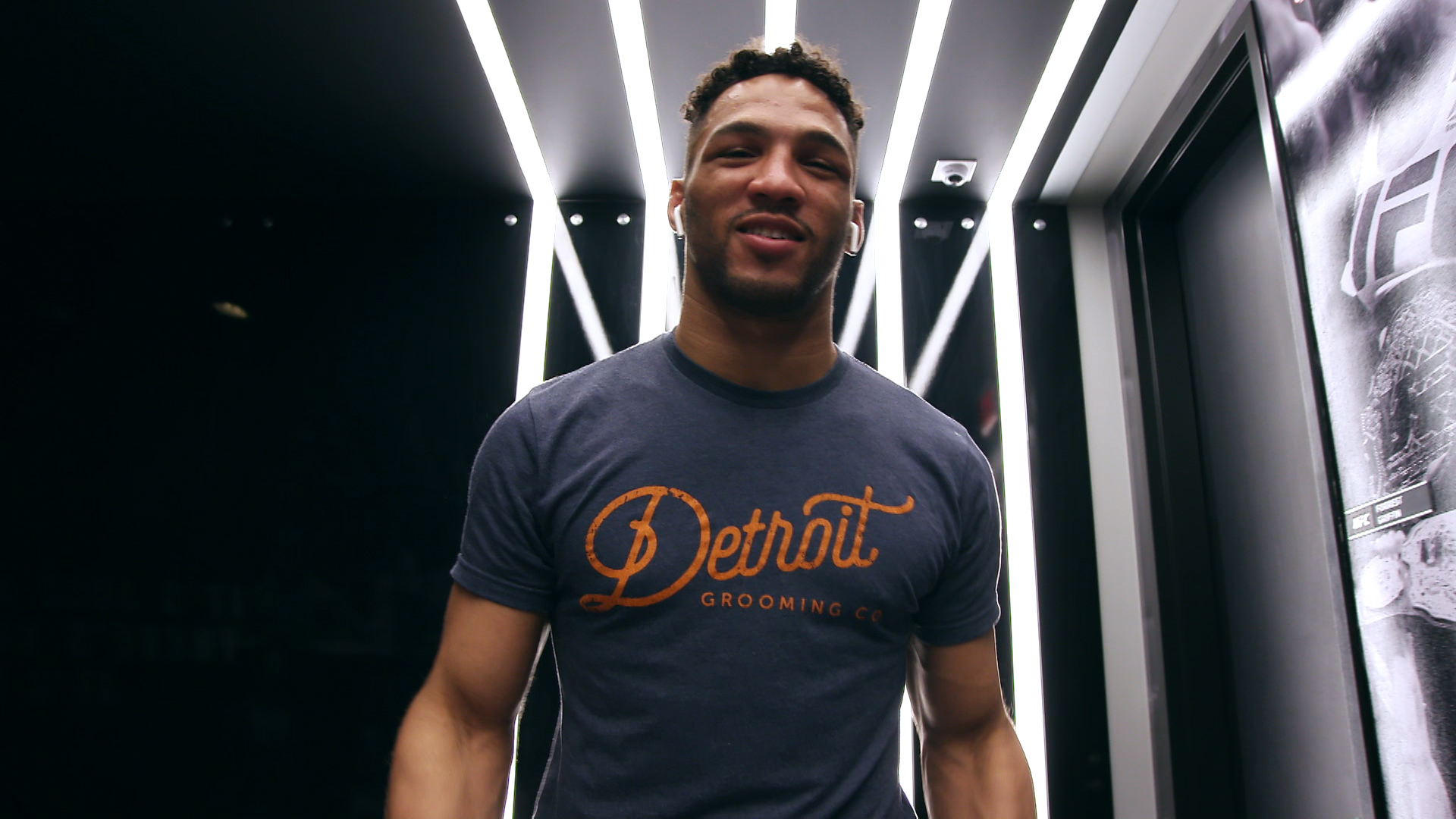 Kevin lee. Кевин ли фото. Кевин ли рост. Боец юфс кевин. Кевин ли боец.