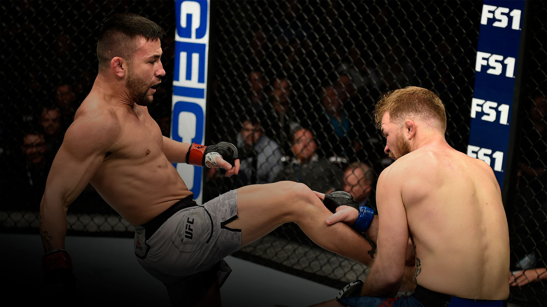 Justin gaethje. боец трансляция. илир латифи боец. гэтжи физиев. боец трансляция.