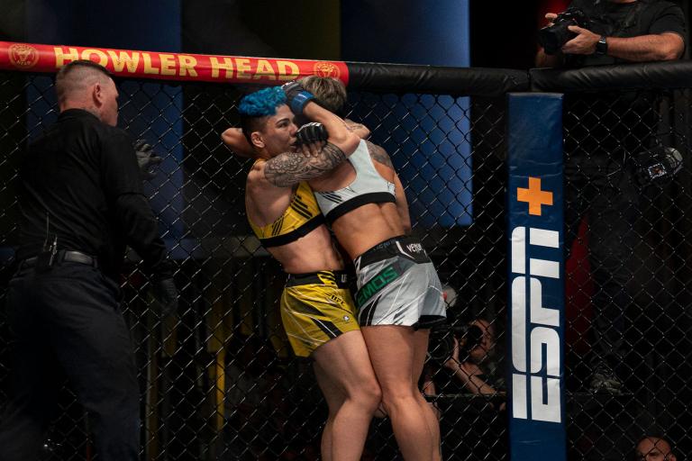 Jessica Andrade of Brazil secures a choke submission against Amanda Lemos of Brazil in a strawweight fight during the UFC Fight Night event at UFC APEX on April 23, 2022 in Las Vegas, Nevada. (Photo by Braydon Jackson/Zuffa LLC)
