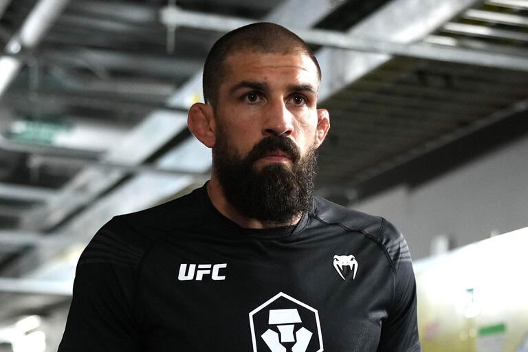 Court McGee preparing backstage in UFC training gear