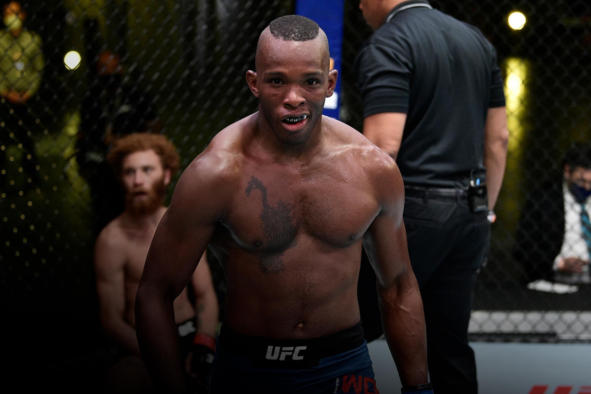 Luis pena vs khama worthy