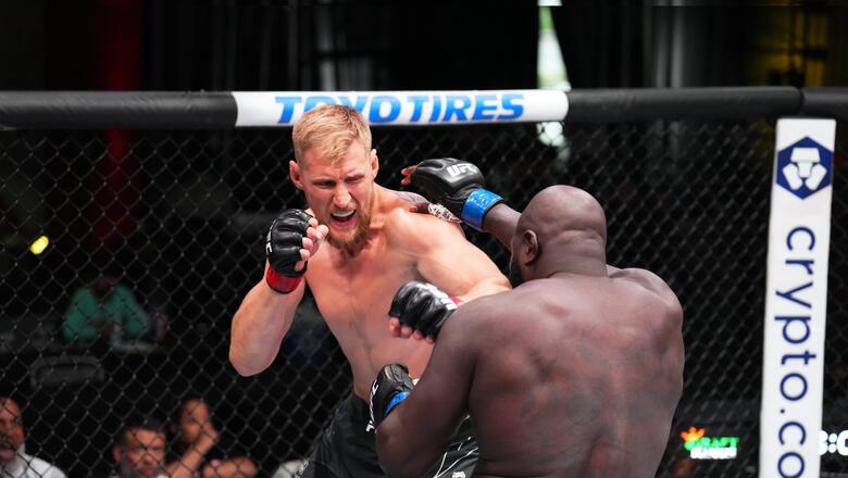 Ufc розенстрайк газиев