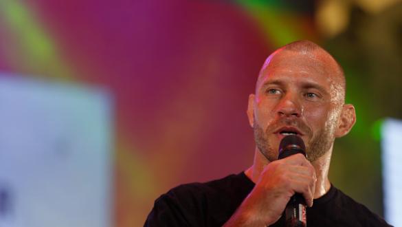 MANILA, PHILIPPINES - APRIL 29: Donald Cerrone participates in an open workout on April 29, 2018 in Manila, Philippines. (Photo by Jeoffrey Maitem/Zuffa LLC)