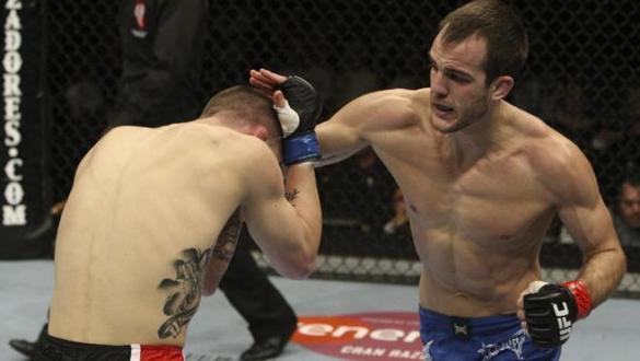 UFC 108 Cole Miller vs Dan Lauzon