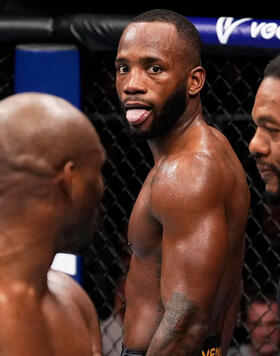 Leon Edwards of Jamaica taunts Kamaru Usman of Nigeria between rounds in the UFC welterweight championship fight during the UFC 286 event at The O2 Arena on March 18, 2023 in London, England. (Photo by Jeff Bottari/Zuffa LLC)