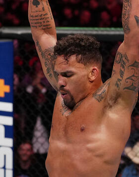 Eryk Anders reacts after his TKO victory over Kyle Daukaus in a middleweight fight during the UFC Fight Night event at Amway Center on December 03, 2022 in Orlando, Florida. (Photo by Jeff Bottari/Zuffa LLC)