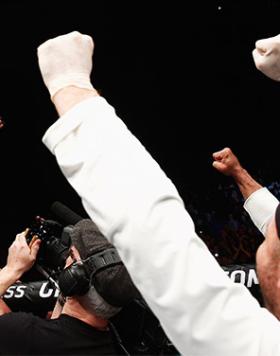 LONDON, ENGLAND - FEBRUARY 27:  Michael 'The Count' Bisping of England celebrates after his victory over Anderson 'The Spider' Silva of Brazil in their Middleweight bout during the UFC Fight Night held at at Indigo at The O2 Arena on February 27, 2016 in 