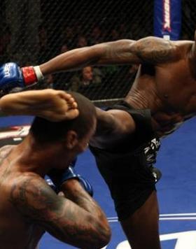 WEC 10/10 Anthony Njokuani vs Muhsin Corbbrey