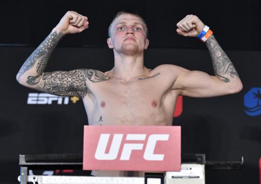 Mason Jones poses on the scale during the UFC weigh-in at Etihad Arena on UFC Fight Island on January 19, 2021 in Abu Dhabi, United Arab Emirates. (Photo by Jeff Bottari/Zuffa LLC)