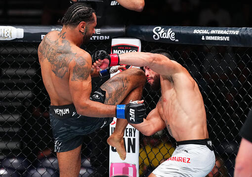  Mike Davis knees Mitch Ramirez in a lightweight fight during the UFC Fight Night event at Bridgestone Arena on July 12, 2025 in Nashville, Tennessee. (Photo by Jeff Bottari/Zuffa LLC)