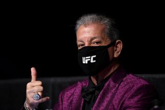 UFC Announcer Bruce Buffer poses with a protective face mask during UFC Fight Night at VyStar Veterans Memorial Arena on May 16, 2020 in Jacksonville, Florida. (Photo by Douglas P. DeFelice/Getty Images)