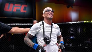 Personalidades do MMA reagem à vitória de Charles do Bronx no UFC 256