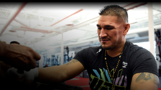 Ike Villanueva has his hands wrapped prior to his fight during the UFC Fight Night event at UFC APEX on August 22, 2020 in Las Vegas, Nevada. (Photo by Chris Unger/Zuffa LLC)