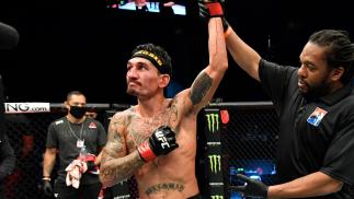 Em apresentação de gala, Max Holloway supera Calvin Kattar no UFC Fight Island 7