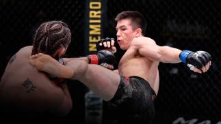 Alexander Hernandez kicks Chris Gruetzemacher in a lightweight bout during the UFC Fight Night event at UFC APEX on October 31, 2020 in Las Vegas, Nevada. (Photo by Jeff Bottari/Zuffa LLC)
