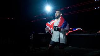 Dan Ige prepares to fight Edson Barboza in their featherweight fight during the UFC Fight Night event at VyStar Veterans Memorial Arena on May 16, 2020 in Jacksonville, Florida. (Photo by Cooper Neill/Zuffa LLC)