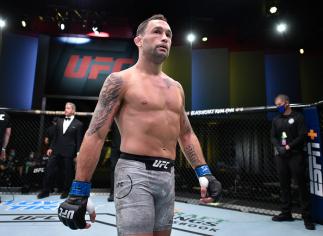 Frankie Edgar prepares to fight Pedro Munhoz of Brazil in their bantamweight fight during the UFC Fight Night event at UFC APEX on August 22, 2020 in Las Vegas, Nevada. (Photo by Chris Unger/Zuffa LLC)