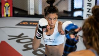Glorinha de Paula treina no UFC Performance Institute para o UFC Vegas 21. (Foto: Juan Cardenas)