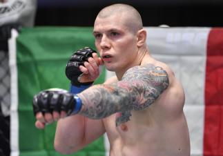 Marvin Vettori of Italy prepares to fight Jack Hermansson in a middleweight bout during the UFC Fight Night event at UFC APEX on December 05, 2020 in Las Vegas, Nevada. (Photo by Chris Unger/Zuffa LLC)