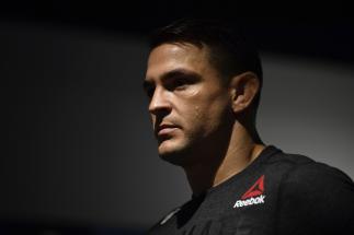 Dustin Poirier warms up prior to his fight during the UFC 257 event inside Etihad Arena on UFC Fight Island on January 23, 2021 in Abu Dhabi, United Arab Emirates. (Photo by Chris Unger/Zuffa LLC)