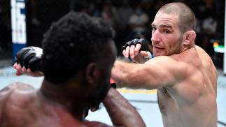Personalidades do MMA reagem à vitória de Strickland no UFC Vegas 33