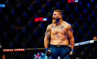 Chris Daukaus screams after the referee called the fight against Shamil Abdyrakhimov in their Heavyweight fight during UFC 266 at T-Mobile Arena on September 25, 2021 in Las Vegas, Nevada. (Photo by Alex Bierens de Haan/Getty Images)