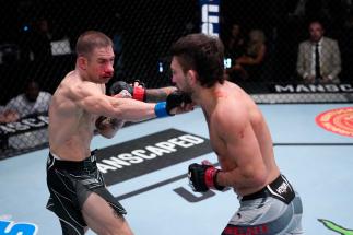 Chad Anheliger Gets TKO In UFC Debut | UFC Fight Night: Walker vs Hill (Photo by Jeff Bottari/Zuffa LLC)