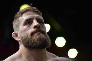 Chris Daukaus prepares to fight Derrick Lewis in their heavyweight fight during the UFC Fight Night event at UFC APEX on December 18, 2021 in Las Vegas, Nevada. (Photo by Jeff Bottari/Zuffa LLC)
