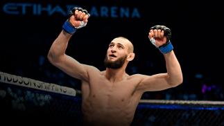 ABU DHABI, UNITED ARAB EMIRATES - OCTOBER 30: Khamzat Chimaev of Sweden prepares to fight Li Jingliang of China in a welterweight fight during the UFC 267 event at Etihad Arena on October 30, 2021 in Yas Island, Abu Dhabi, United Arab Emirates. (Photo by Chris Unger/Zuffa LLC)