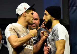 Vicente Luque e Belal Muhammad fazem a encarada na pesagem do UFC 205.