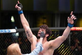 Philipe Lins celebrates his win over Marcin Prachnio at UFC Fight Night: Lemos vs Andrade on April 23, 2022 (Photo by Jeff Bottari/Zuffa LLC)