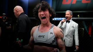 LAS VEGAS, NEVADA - JUNE 19: Virna Jandiroba of Brazil celebrates after her TKO victory over Kanako Murata of Japan in a strawweight bout during the UFC Fight Night event at UFC APEX on June 19, 2021 in Las Vegas, Nevada. (Photo by Chris Unger/Zuffa LLC)