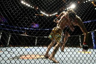 UFC 118 Florian vs. Maynard