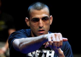 George Sotiropoulos spas during an Open Workout