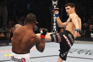 Pablo Garza vs Yves Jabouin