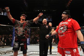 UFC 130: Frank Mir celebrates his win over Roy Nelson