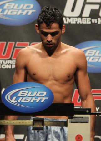 UFC 130 Weigh-ins: Renan Barao