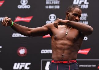 CURITIBA, BRAZIL - MAY 13: Corey Anderson steps on the scale during the UFC 198 weigh-in at Arena da Baixada stadium on May 13, 2016 in Curitiba, Parana, Brazil. (Photo by Josh Hedges/Zuffa LLC/Zuffa LLC via Getty Images)