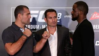 CURITIBA, BRAZIL - MAY 12: Light heavyweight fighters Mauricio Shogun Rua (L) of Brazil and Corey Anderson of the United States face off during Ultimate Media Day at Arena da Baixada stadium on May 12, 2016 in Curitiba, Parana. (Photo by Buda Mendes/Zu