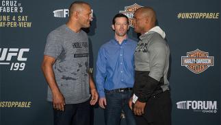 INGLEWOOD, CA - JUNE 02: (L-R) Dan Henderson and Hector Lombard face off during the UFC 199: Ultimate Media Day at the Forum on June 2, 2016 in Inglewood, California. (Photo by Brandon Magnus/Zuffa LLC/Zuffa LLC via Getty Images)