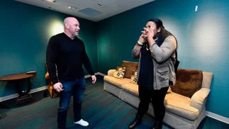 Summer Tapasa meets Dana White