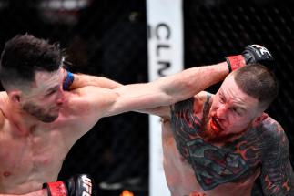 020522-ufc-vegas-47-Erosa-vence-Peterson-GettyImages-1368850736