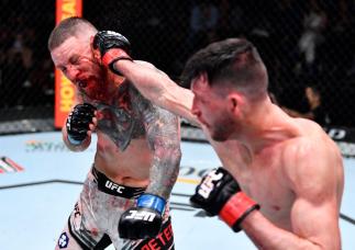 020522-ufc-vegas-47-Erosa-vence-Peterson-GettyImages-1368850877