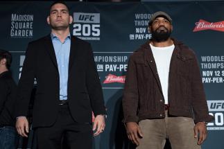 NEW YORK, NY - NOVEMBER 09: (L-R) Chris Weidman and Yoel Romero of Cuba pose for a picture during the UFC 205 Ultimate Media Day inside Madison Square Garden on November 9, 2016 in New York City. (Photo by Brandon Magnus/Zuffa LLC/Zuffa LLC via Getty Ima